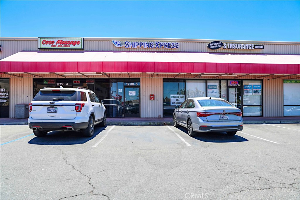 199 S Pasadena Property Photo 41