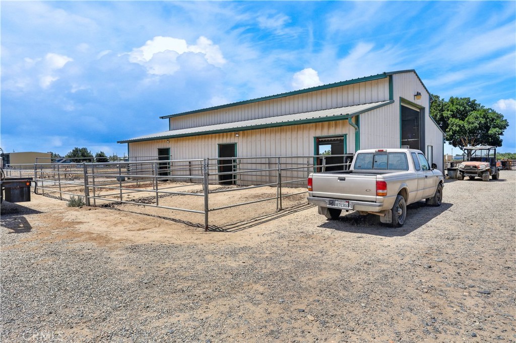 13343 Hainline Property Photo 44