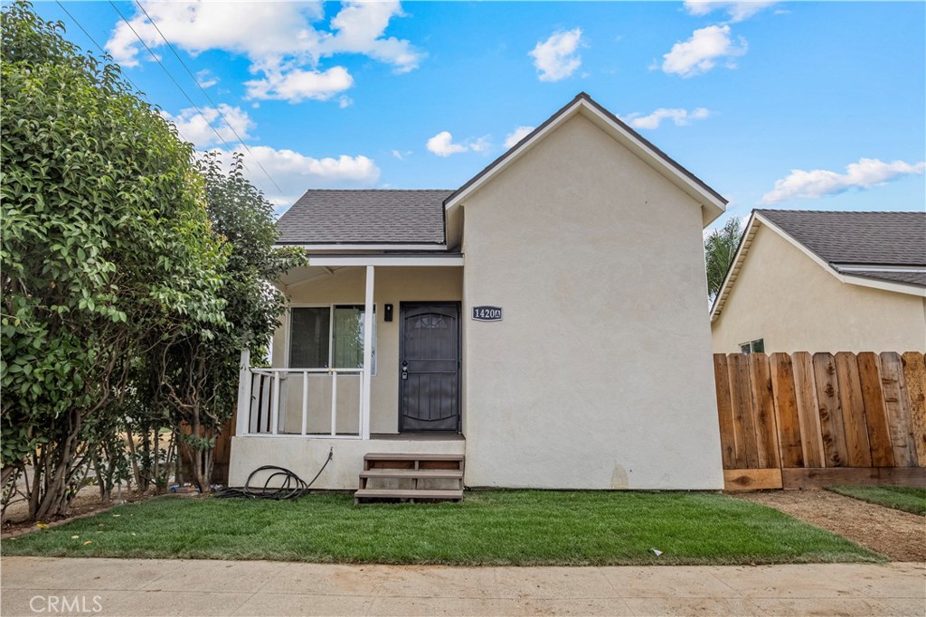 1420 Q Property Photo 3