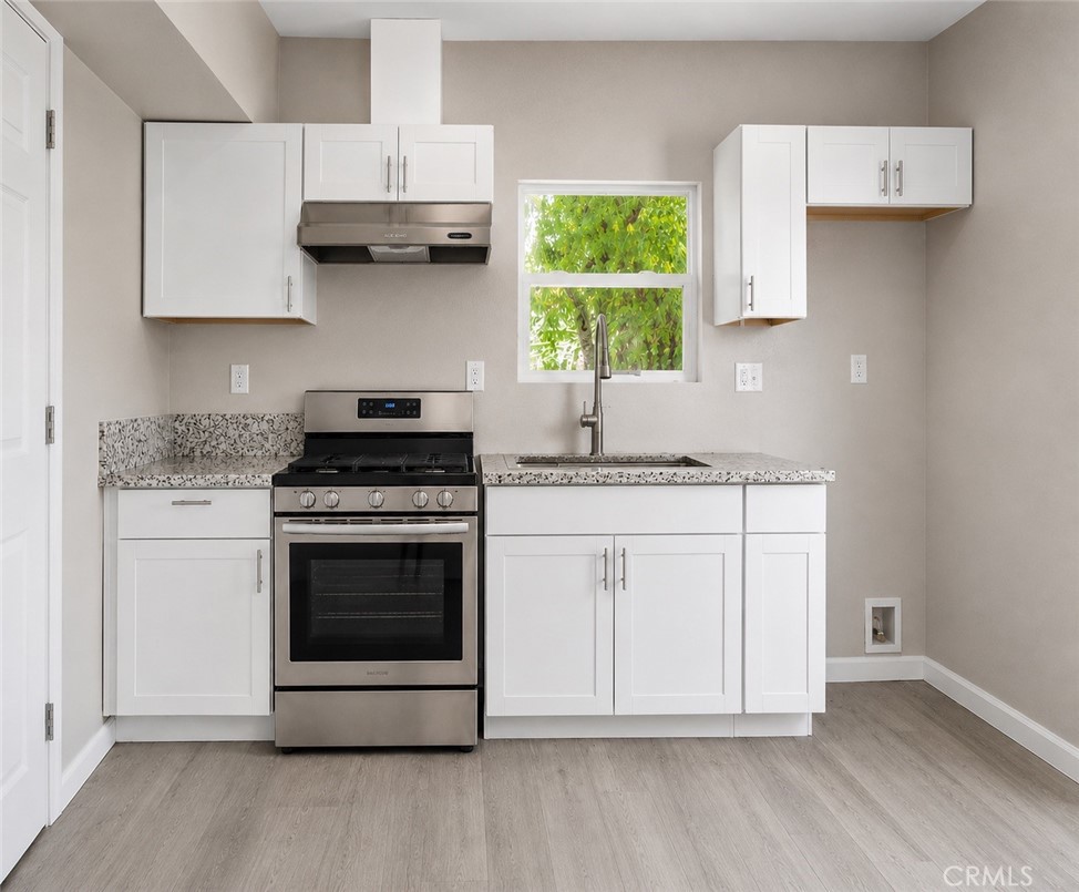 1420 Q Property Photo 11
