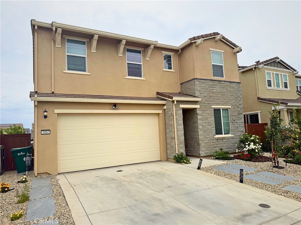 1064 Caraballo Property Photo 1