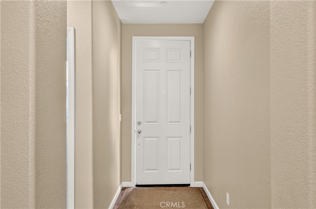 714 Suzanne Property Photo 3