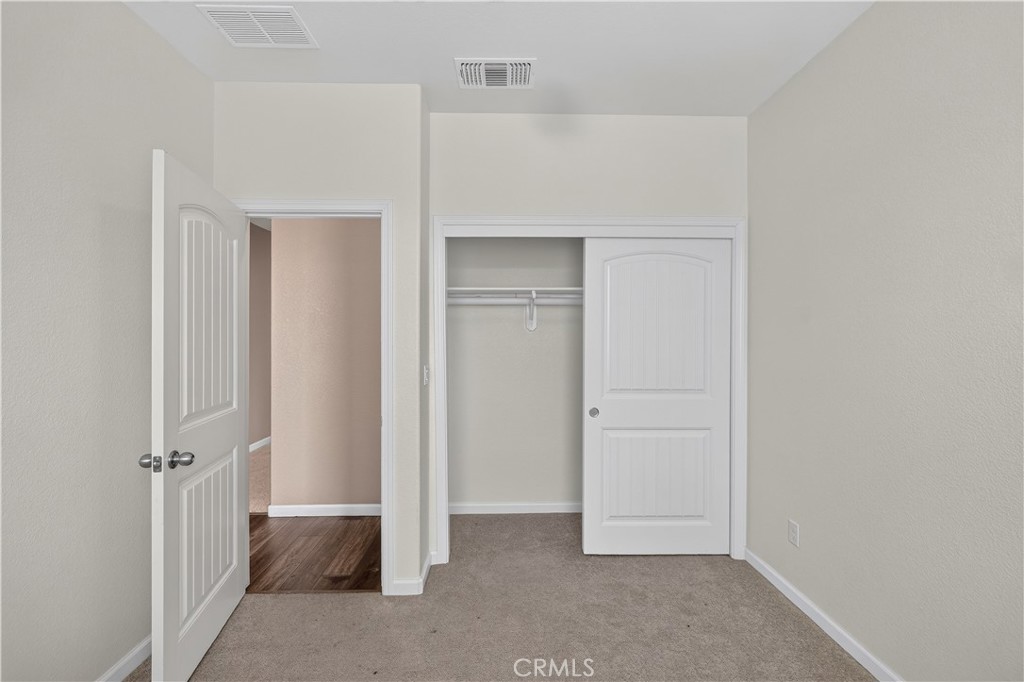 714 Suzanne Property Photo 7