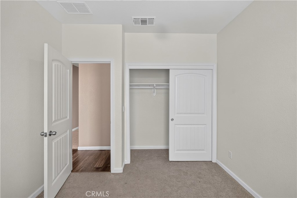 714 Suzanne Property Photo 7