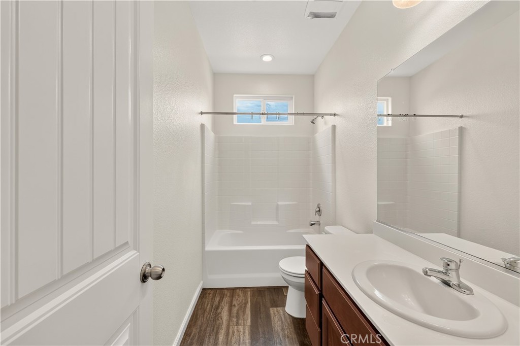 714 Suzanne Property Photo 10
