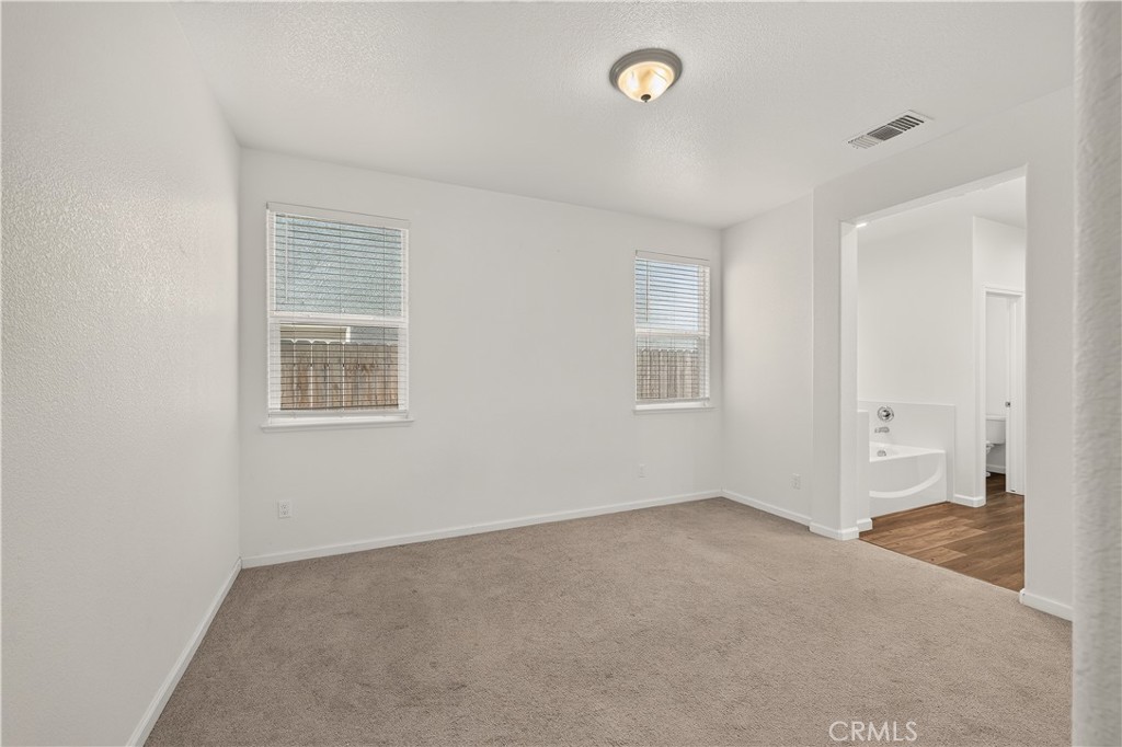 714 Suzanne Property Photo 16