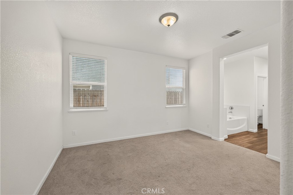 714 Suzanne Property Photo 16