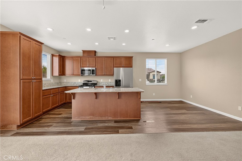 714 Suzanne Property Photo 26
