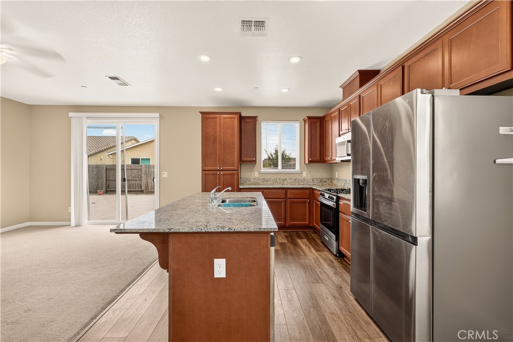 714 Suzanne Property Photo 31