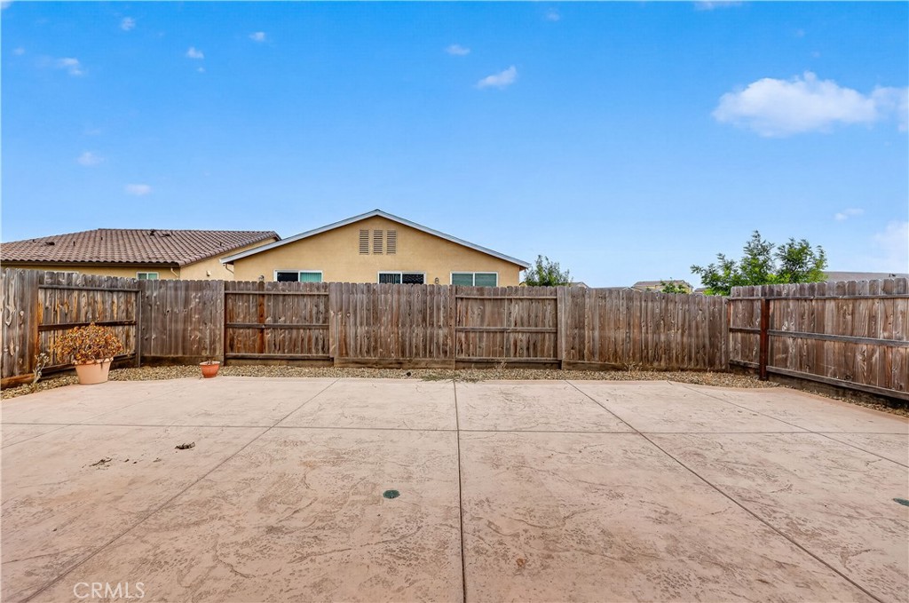714 Suzanne Property Photo 35