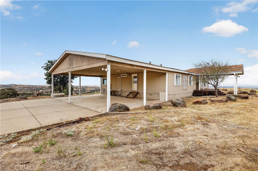5102 Indian Gulch Property Photo 5