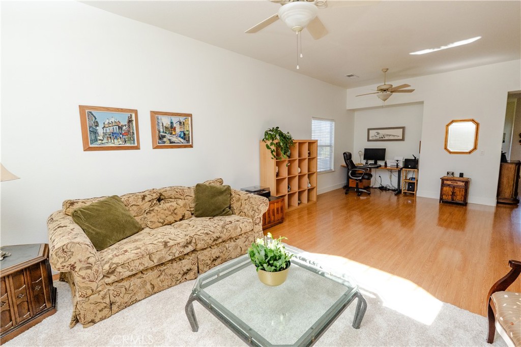 6643 Desert Springs Property Photo 4