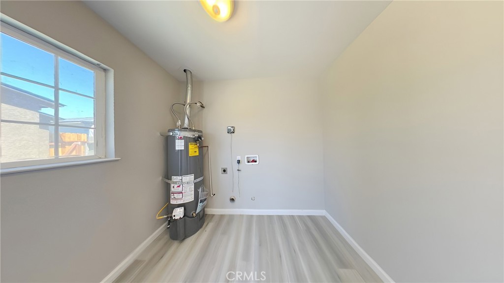 2868 Beachwood Property Photo 14