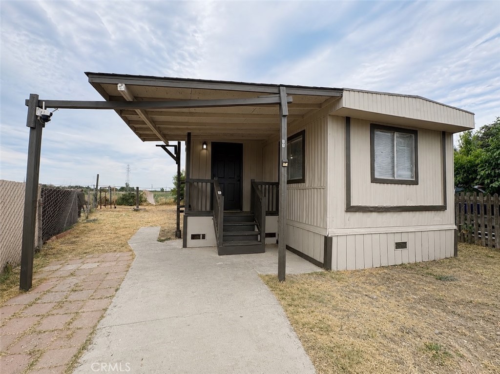 5200 Crest Rd 91 Property Photo 1