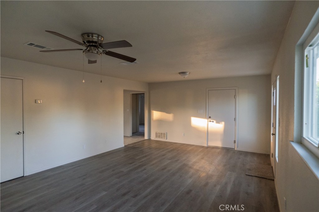 3257 Juneau Court Property Photo 5
