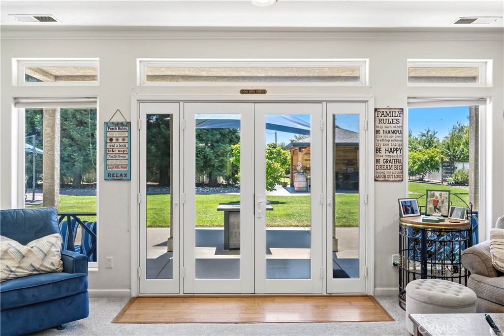 14361 Lombardy Property Photo 4