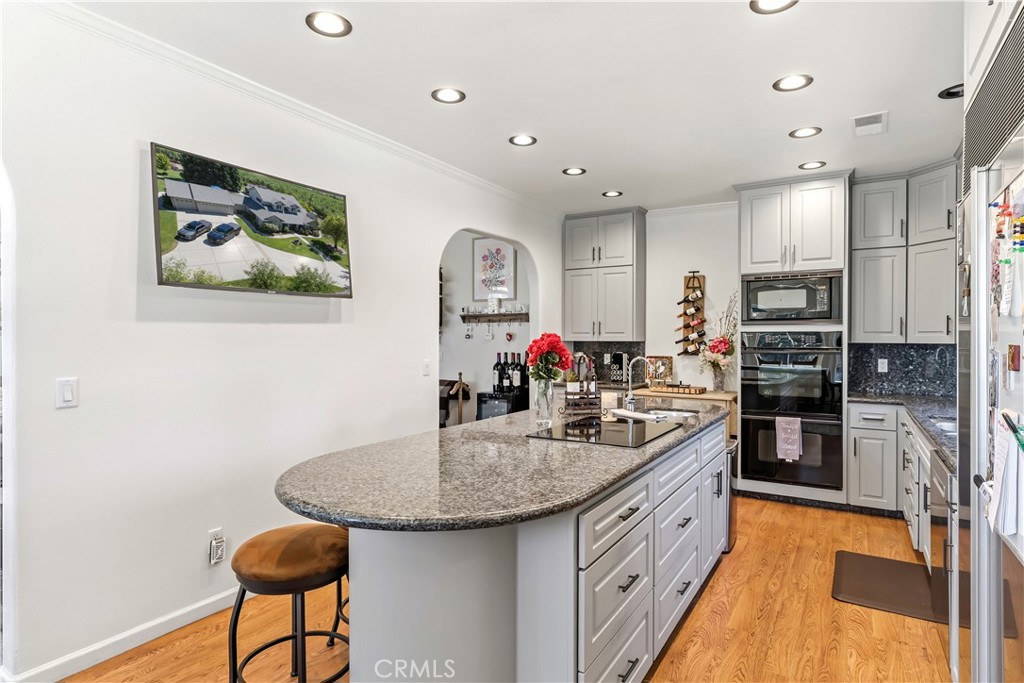 14361 Lombardy Property Photo 13