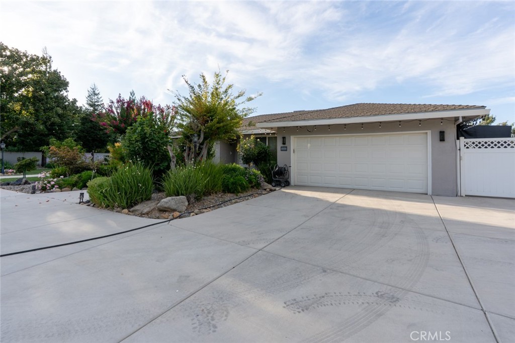 2830 Dunn Road Property Photo 8