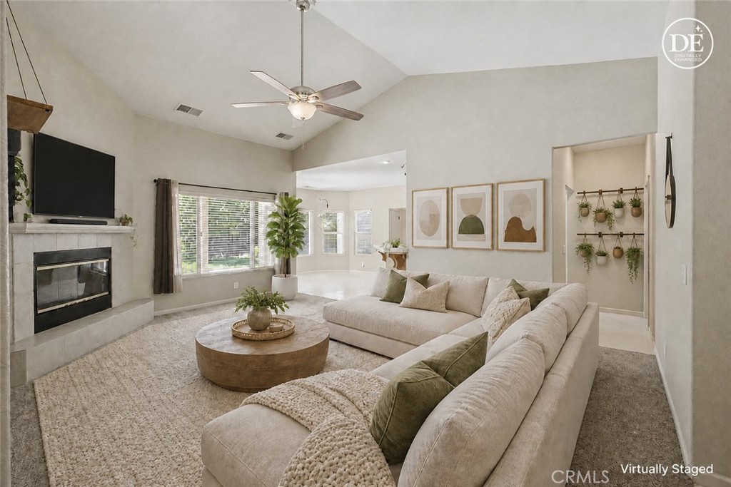 1338 Christopher Property Photo 8