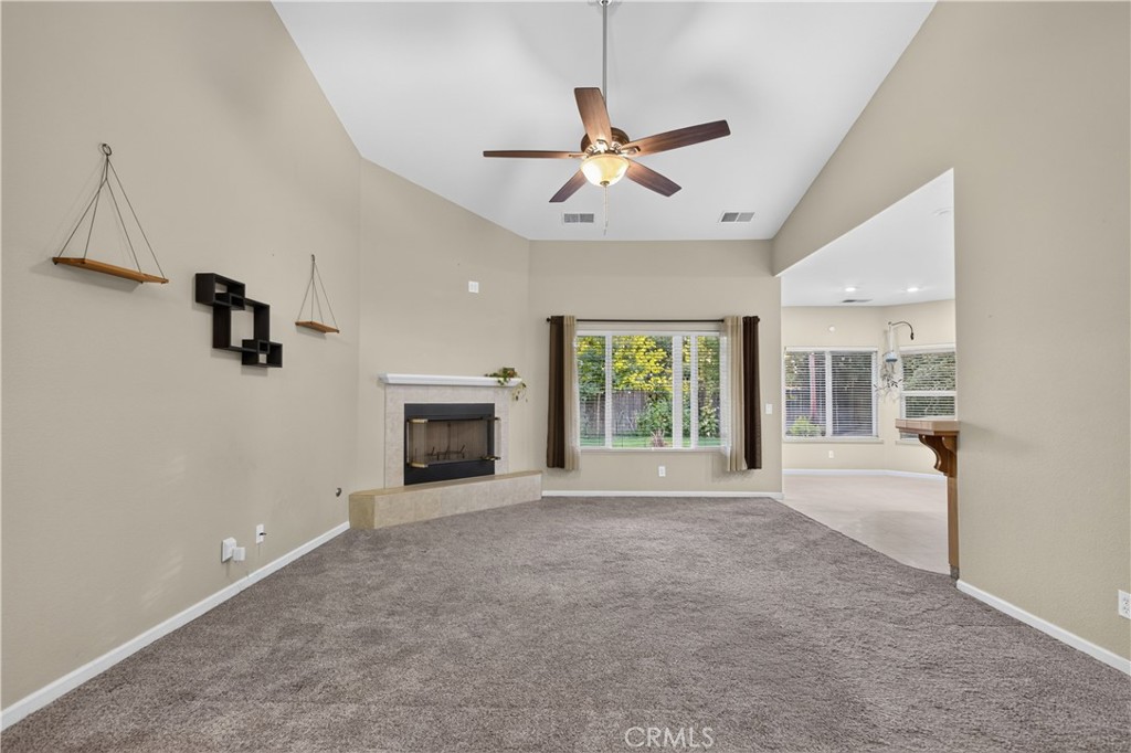 1338 Christopher Property Photo 9