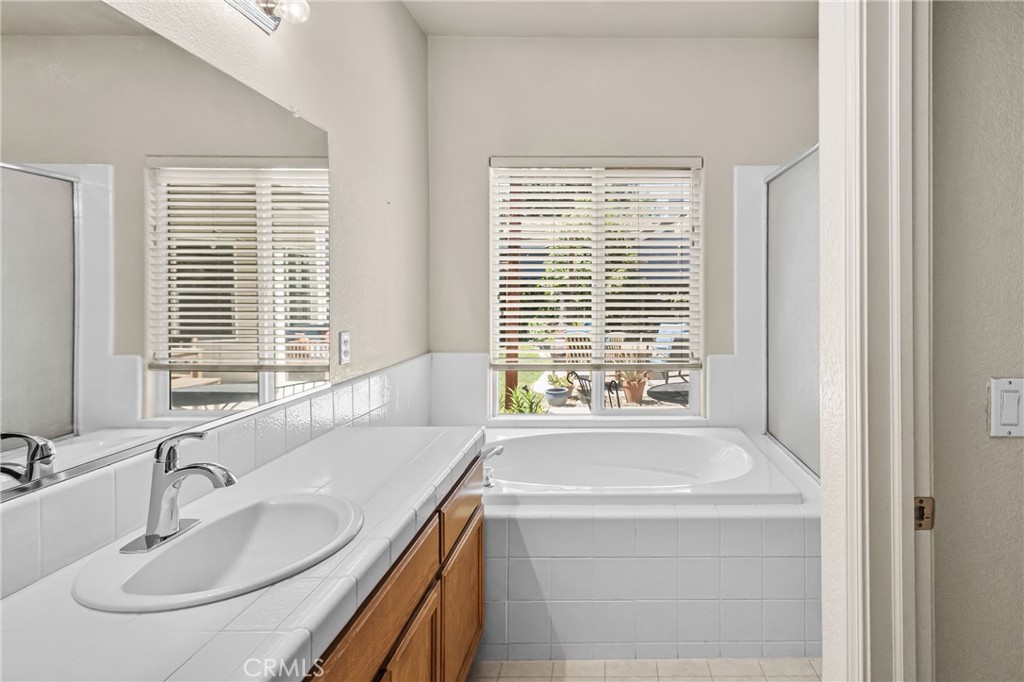 1338 Christopher Property Photo 27