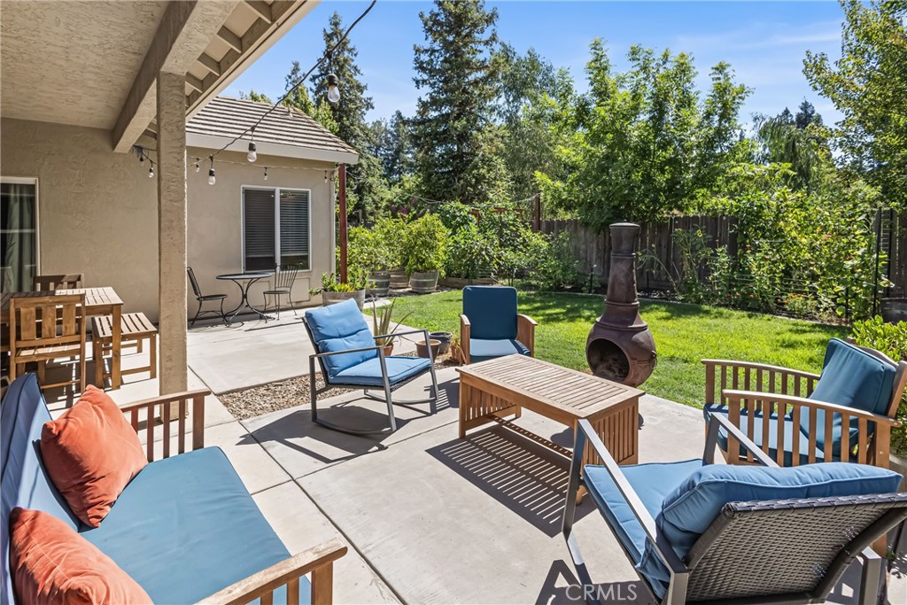 1338 Christopher Property Photo 29