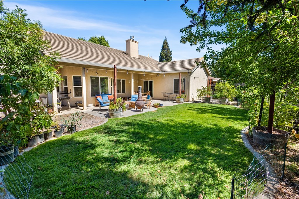 1338 Christopher Property Photo 35