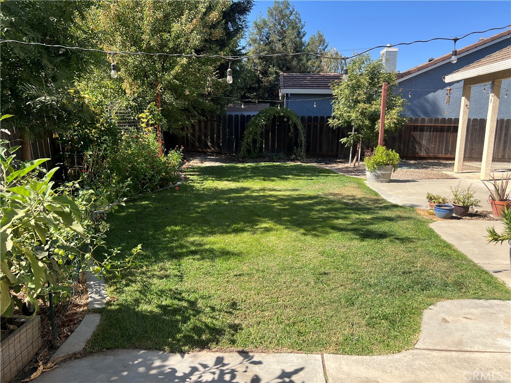 1338 Christopher Property Photo 38