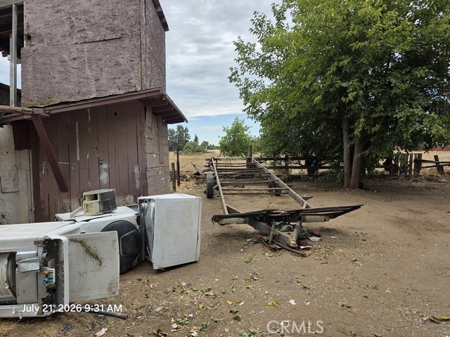 5166 E Tulare Street Property Photo 9