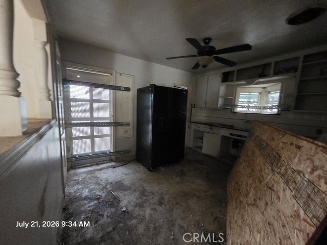 5166 E Tulare Street Property Photo 28
