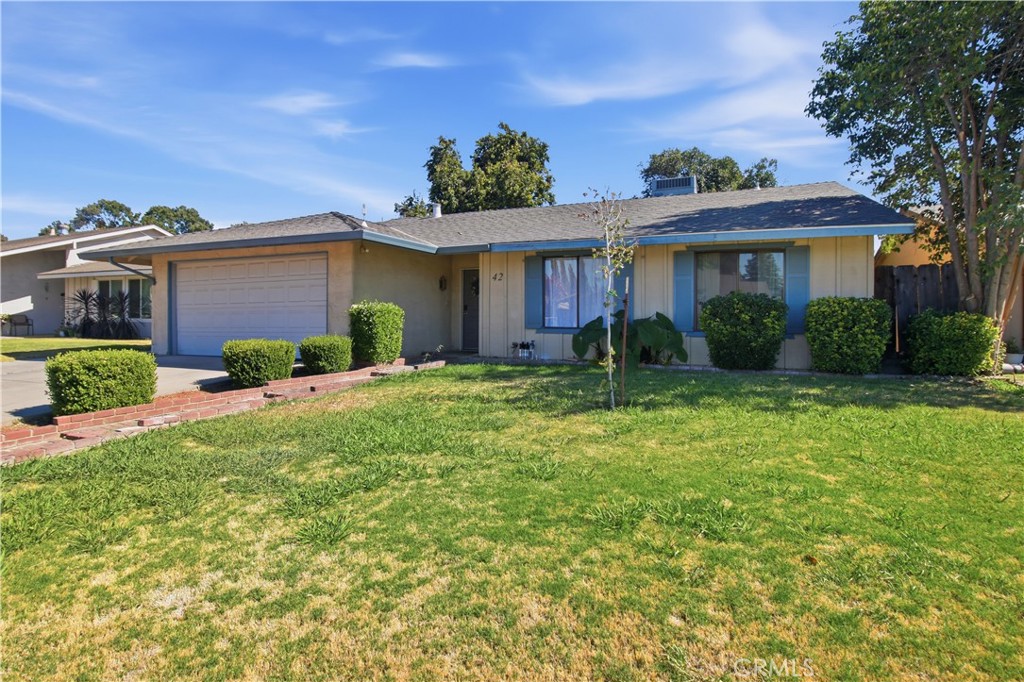 42 Sunset Court Property Photo 2