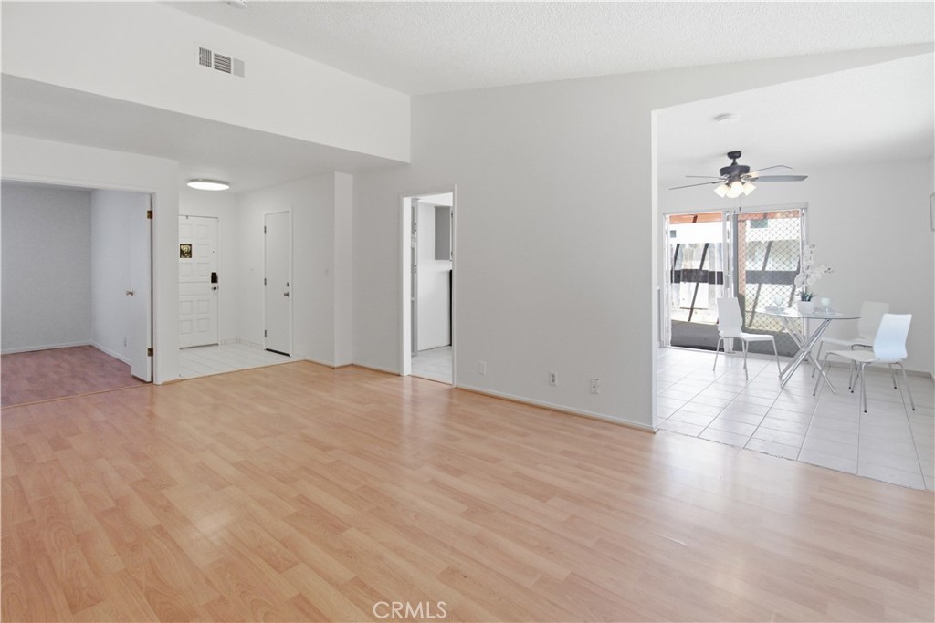 42 Sunset Court Property Photo 6