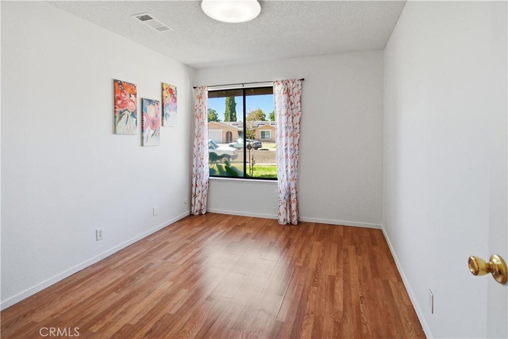 42 Sunset Court Property Photo 12