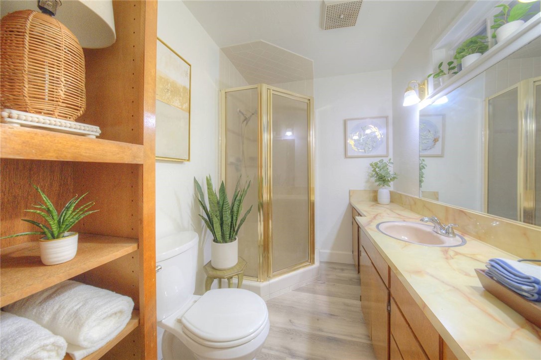 3849 E Dayton Avenue Property Photo 20