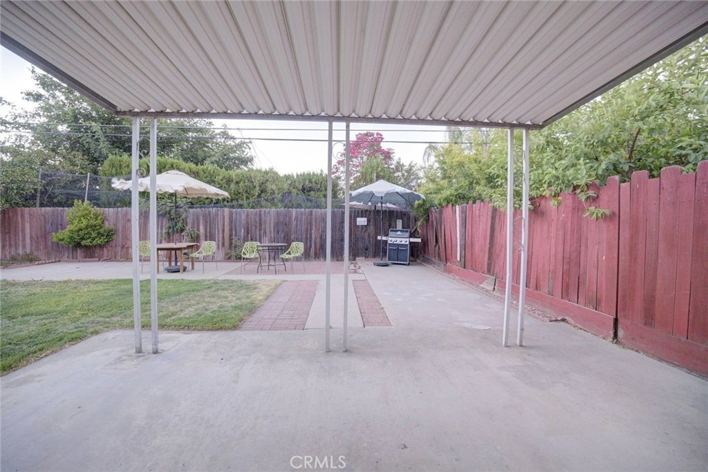 3849 E Dayton Avenue Property Photo 23