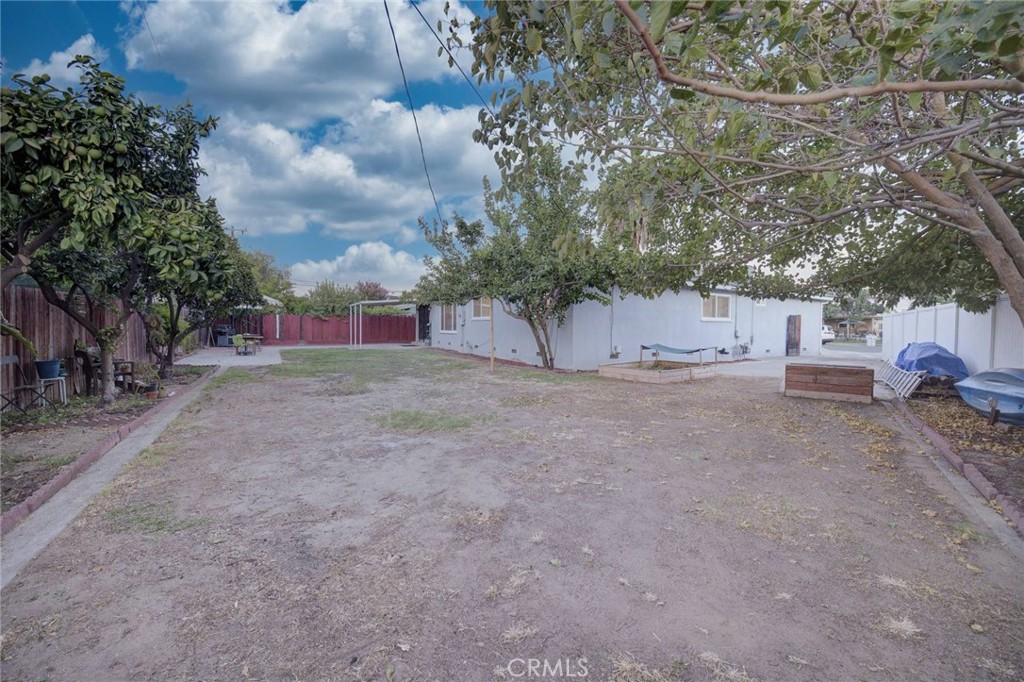 3849 E Dayton Avenue Property Photo 27
