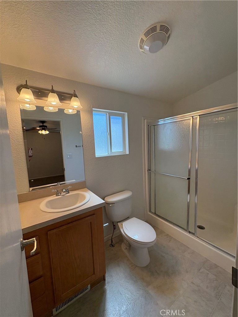 2499 Gerard 38 Property Photo 13