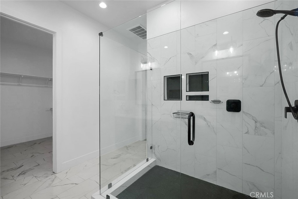 3394 Banbury Property Photo 23