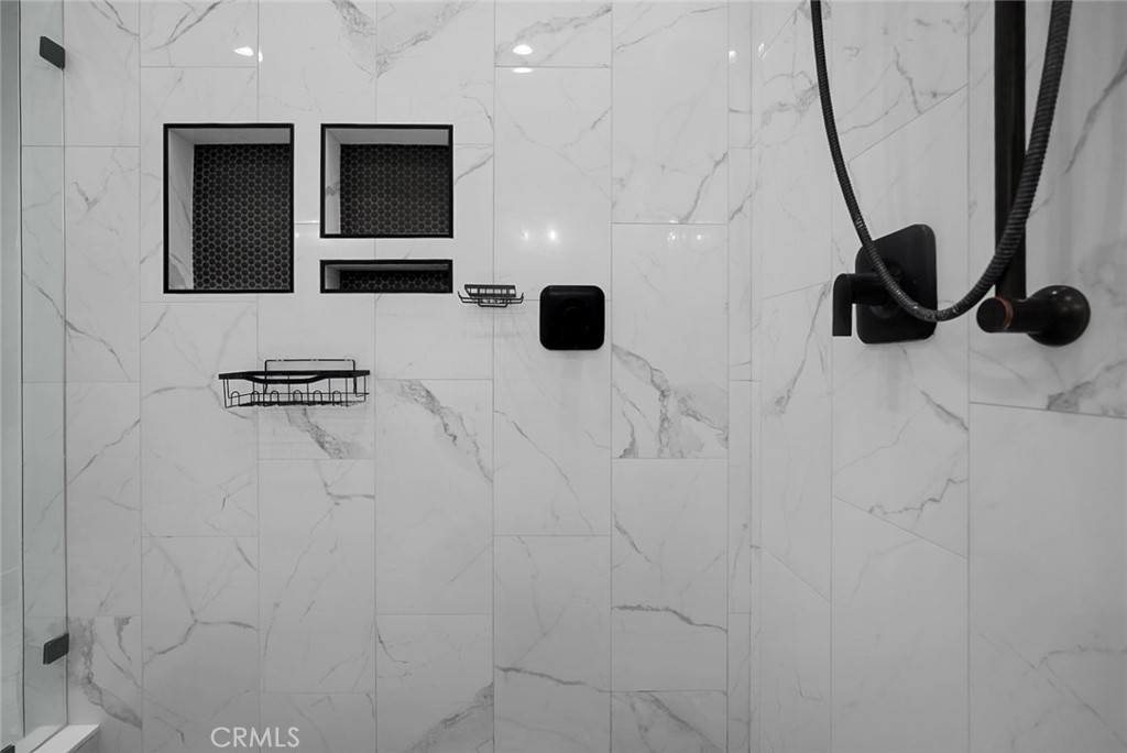 3394 Banbury Property Photo 29