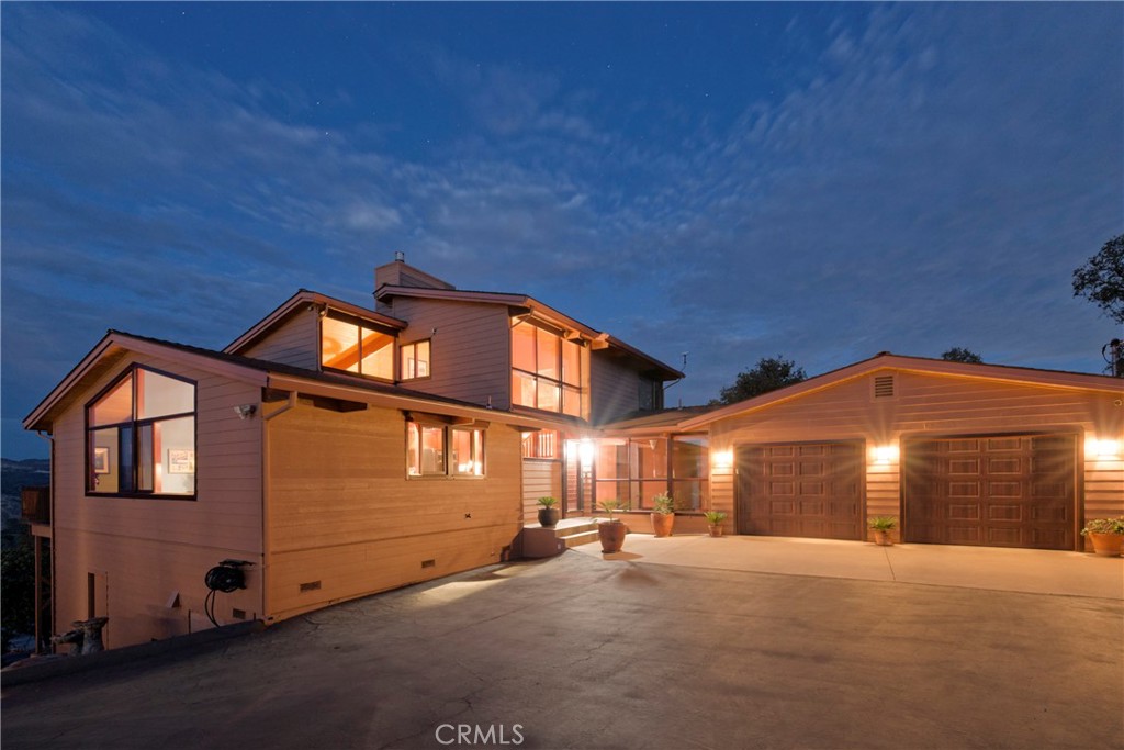 9256 Lazo Way Property Photo 1