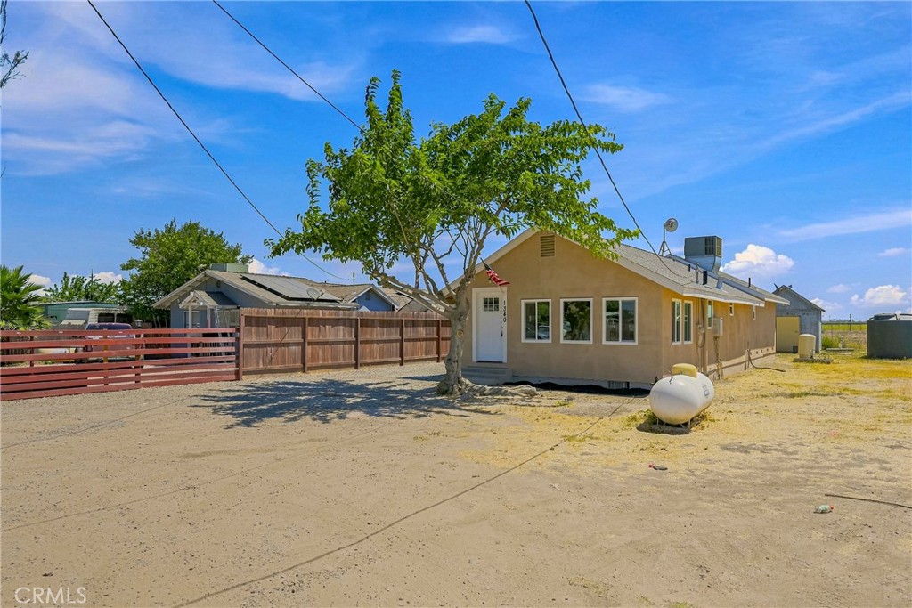 1340 Rita Mae Property Photo 12