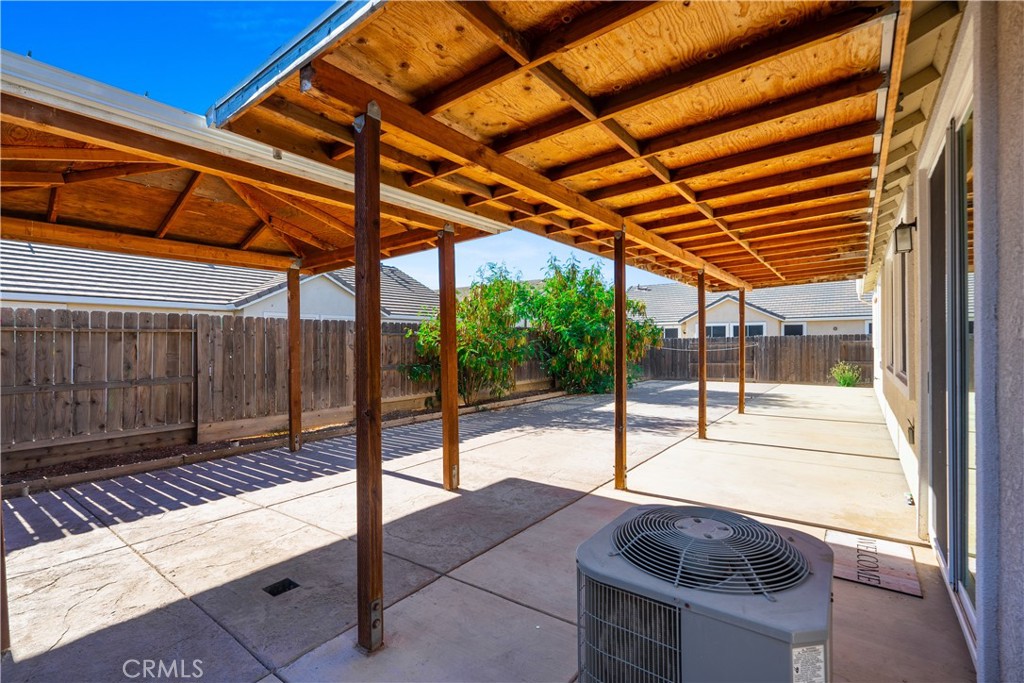 737 Fume Blanc Court Property Photo 31