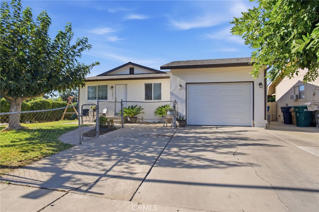 9207 Ayala Court Property Photo 1