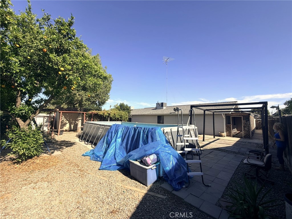 33 E Wallis Property Photo 21