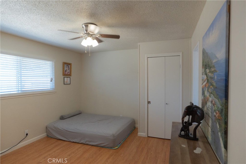 2617 Agnes Property Photo 20