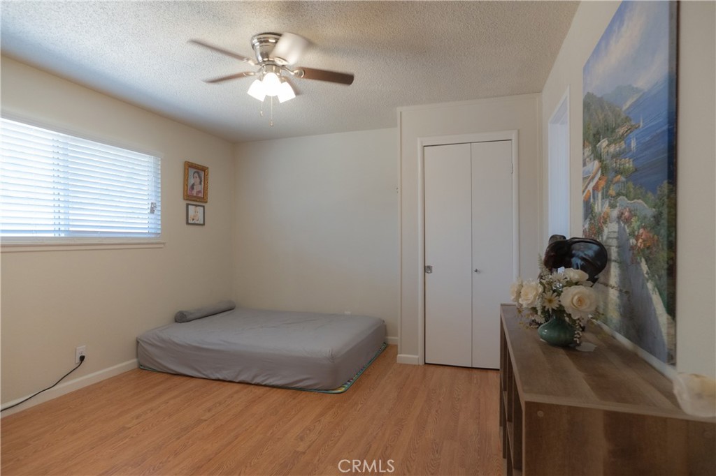 2617 Agnes Property Photo 29