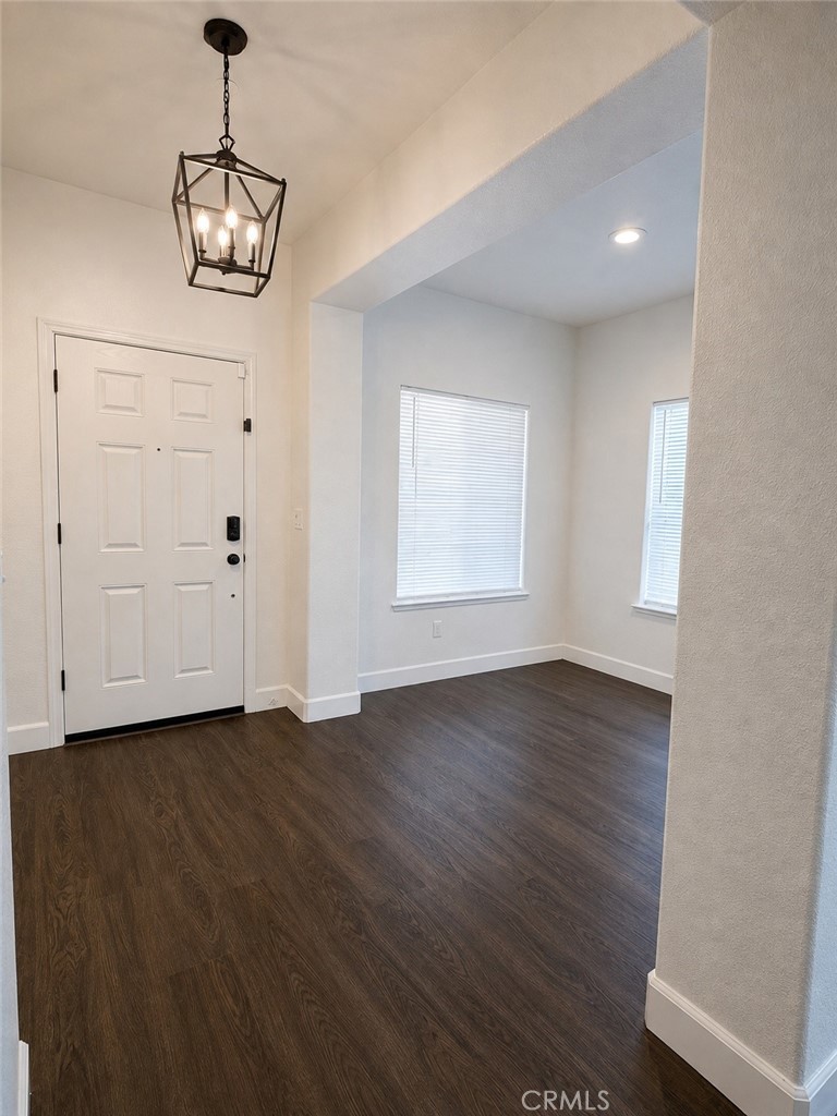 5082 Palisade Property Photo 4
