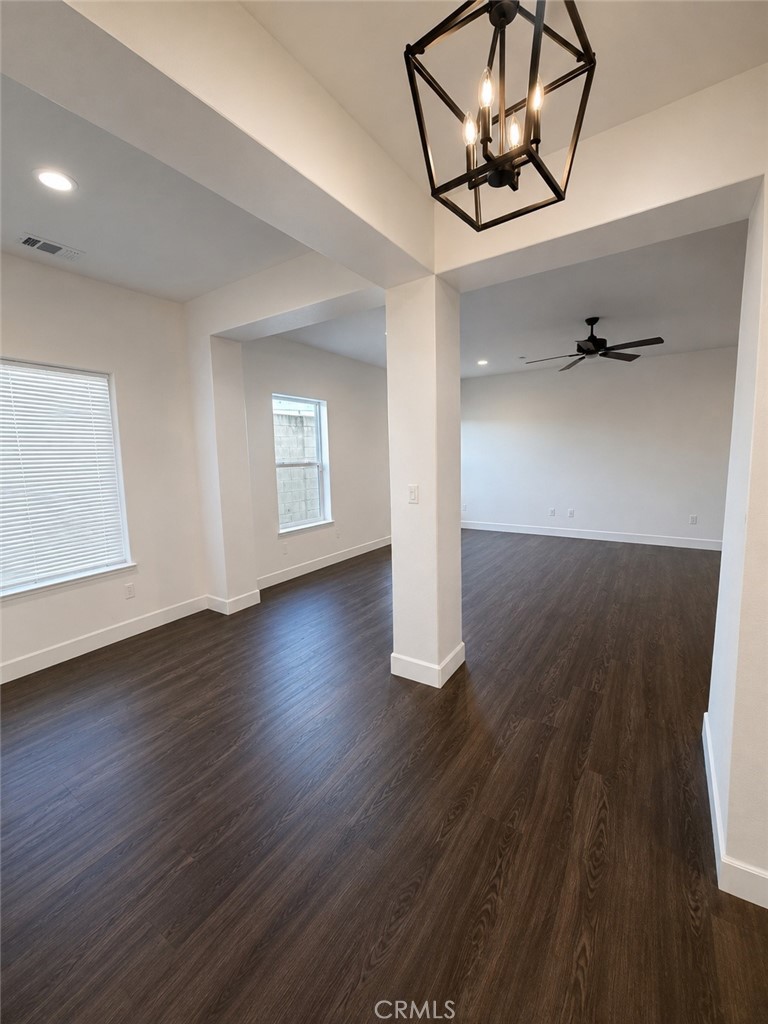 5082 Palisade Property Photo 5