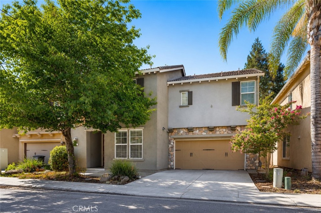 1370 Belmont Property Photo 1