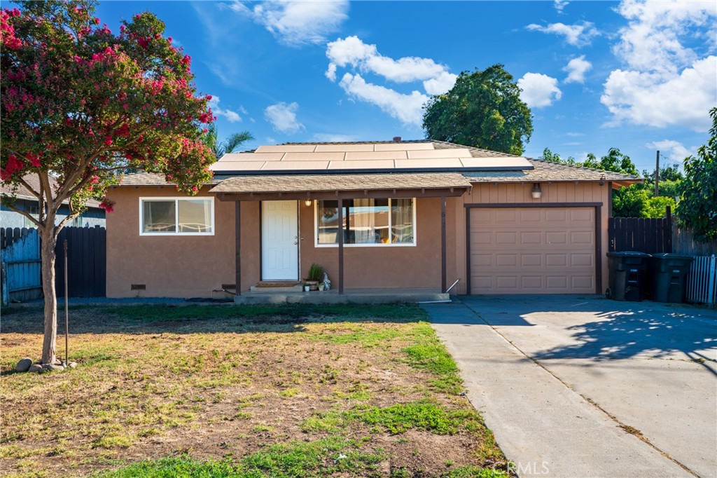 567 E Street Property Photo 1